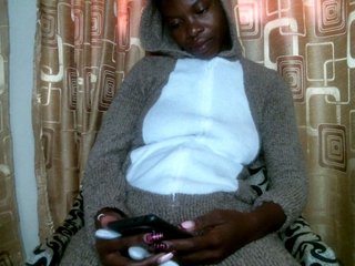 BlushAndMoan's Live Webcam