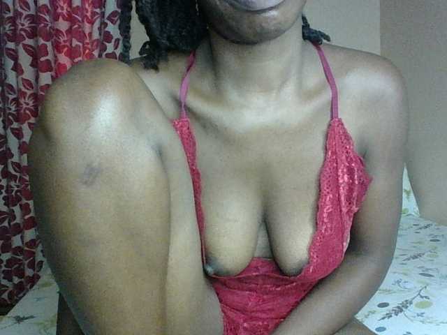 BlushAndMoan live cam on BongaCams