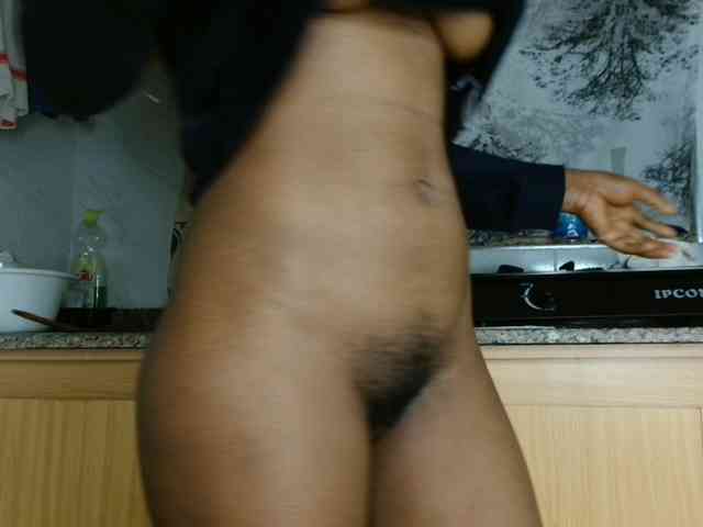 BlushAndMoan webcam