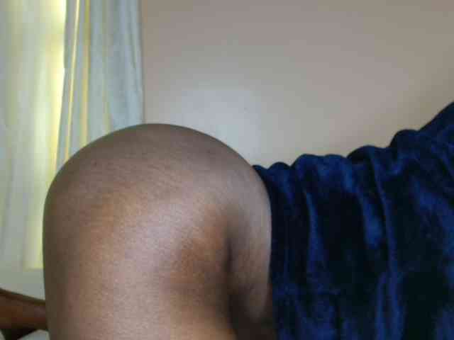 BlushAndMoan webcam