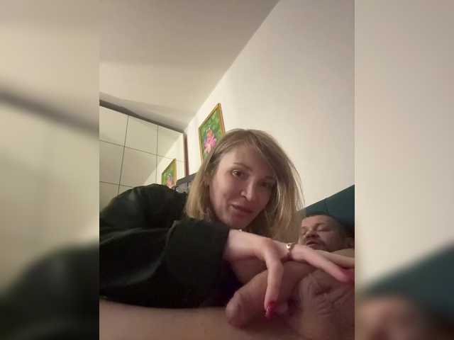 SoniaRaspberry live cam on BongaCams