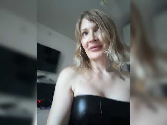 soniaraspberry live show