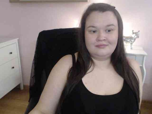 HollyDanceSoul webcam