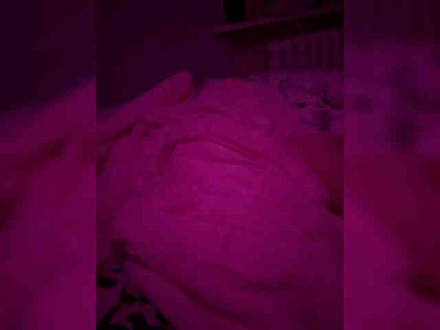 Viktoria203 webcam