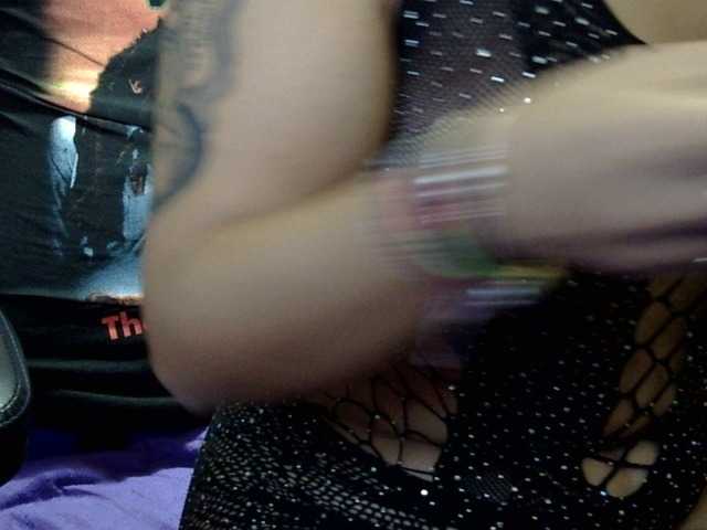 Alikaiwolf, en vivo ahora en BongaCams