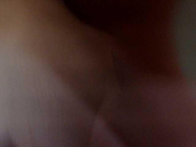 Alikaiwolf live cam