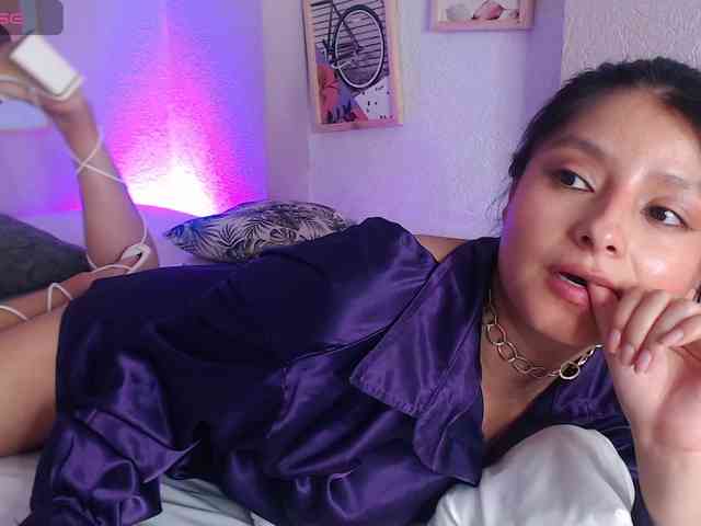 Модель: AliciaFox07