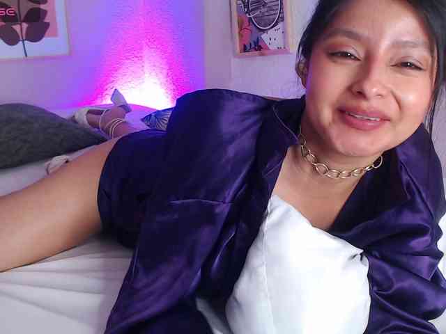 AliciaFox07 webcam