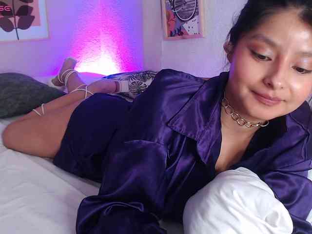 Модель: AliciaFox07