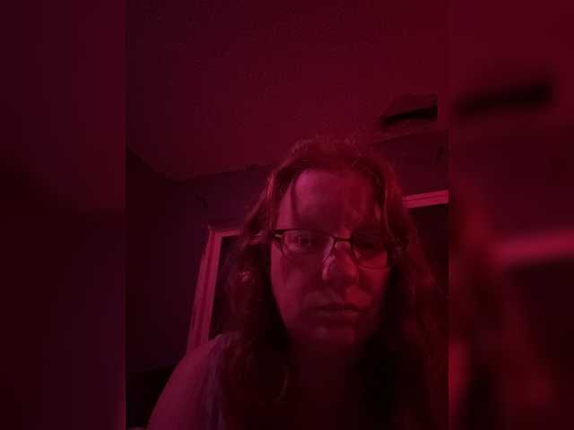 Lena-Ravenswood live cam on BongaCams