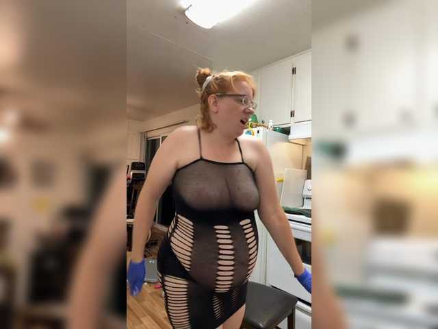 Lena-Ravenswood live cam on BongaCams