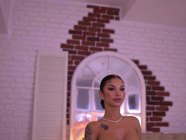 NyssaSky live cam on BongaCams