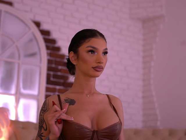 NyssaSky's BongaCams show and profile