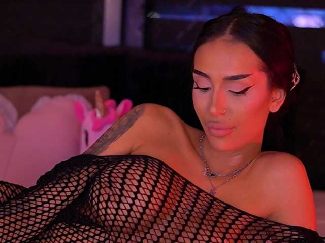 KimNaty live cam preview