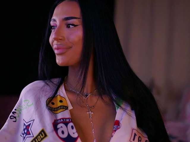 KimNaty live cam preview
