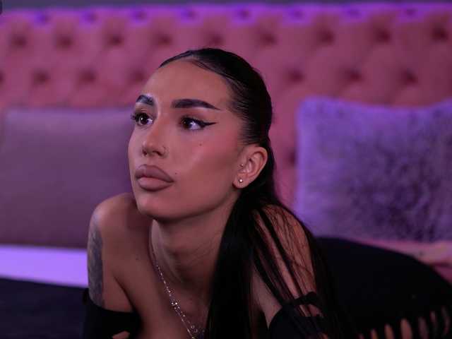  KimNaty chat room
