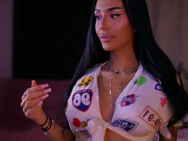 KimNaty live cam preview