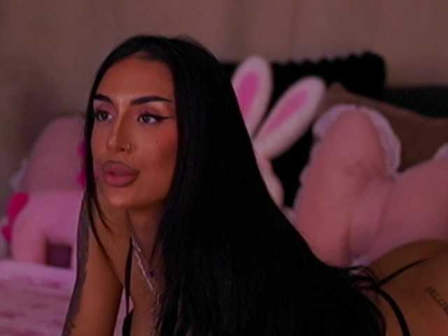 KimNaty live cam preview
