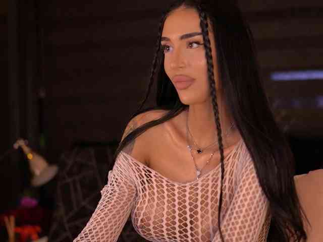 KimNaty webcam