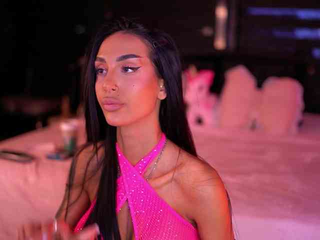 KimNaty webcam