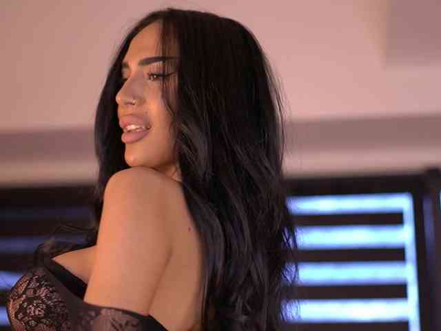KimNaty webcam