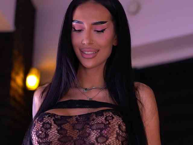 KimNaty webcam