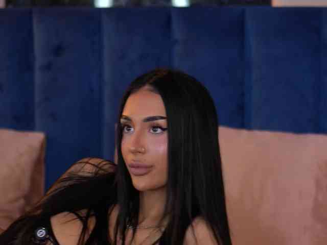 KimNaty webcam