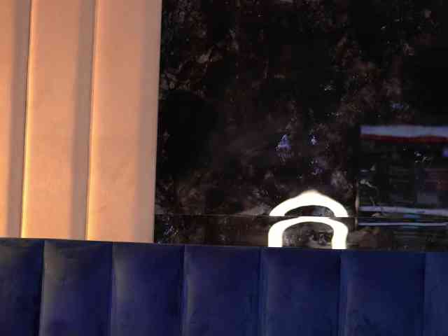 KimNaty webcam