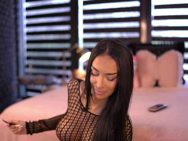 KimNaty webcam
