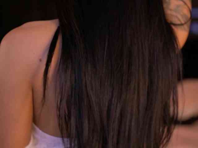KimNaty webcam