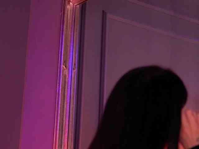 KimNaty webcam