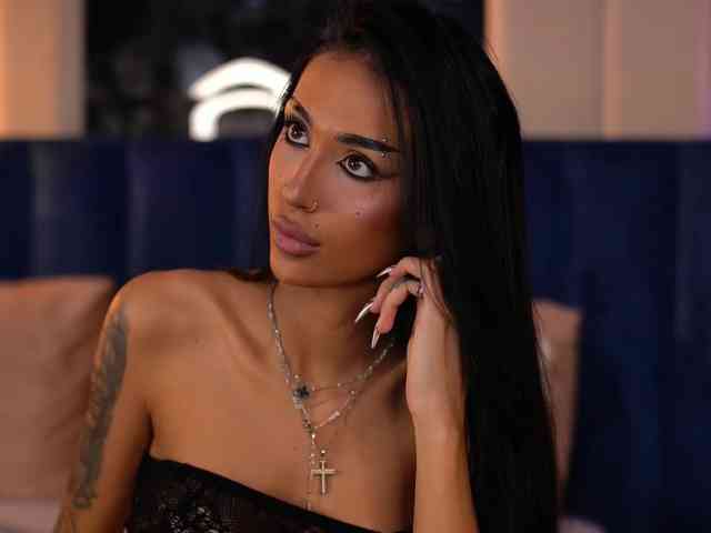 KimNaty webcam