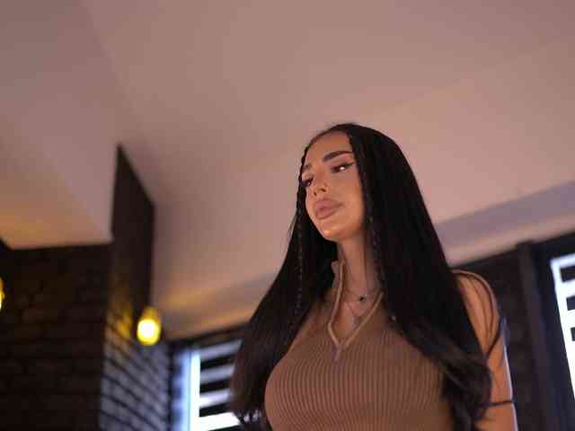 KimNaty webcam