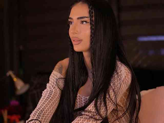 KimNaty webcam