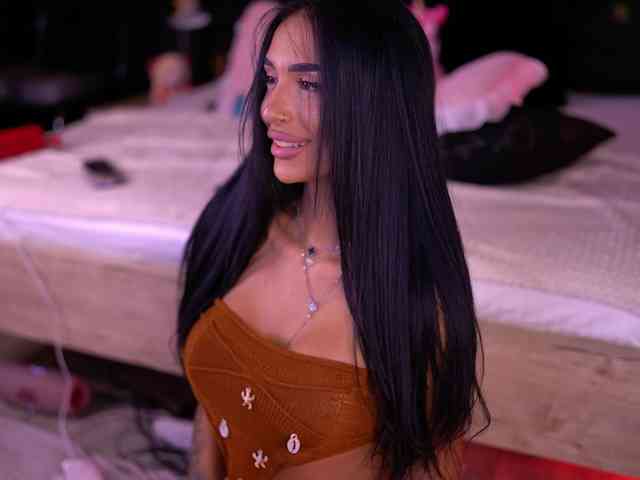 KimNaty webcam