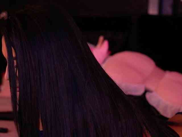KimNaty webcam