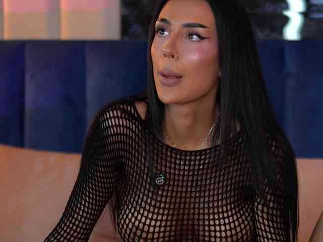 KimNaty webcam