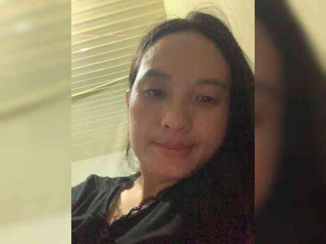 Lily388 webcam