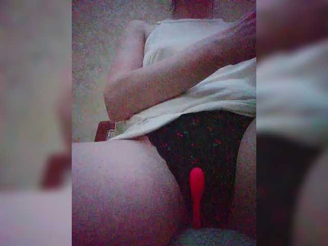 Nepechalka333 live webcam show