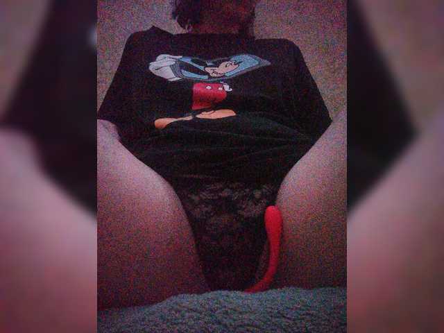 Nepechalka333 live cam on BongaCams