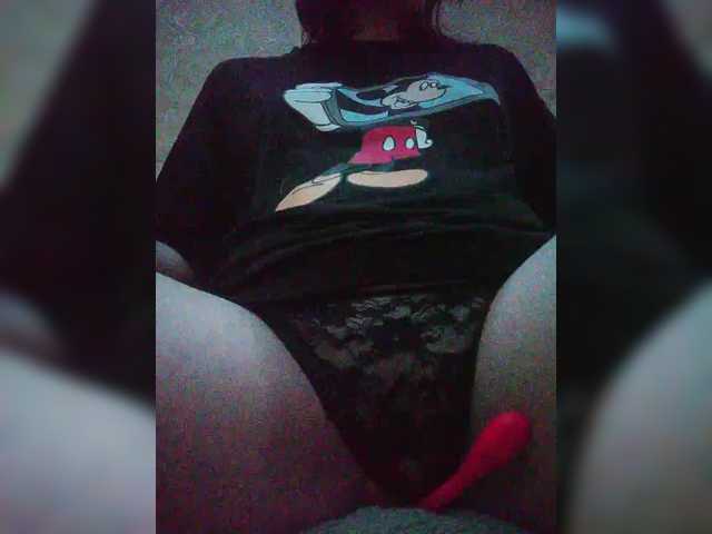 Nepechalka333 live cam on BongaCams