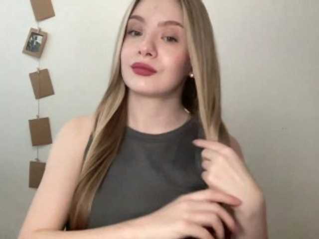Polishangel222 live cam on BongaCams