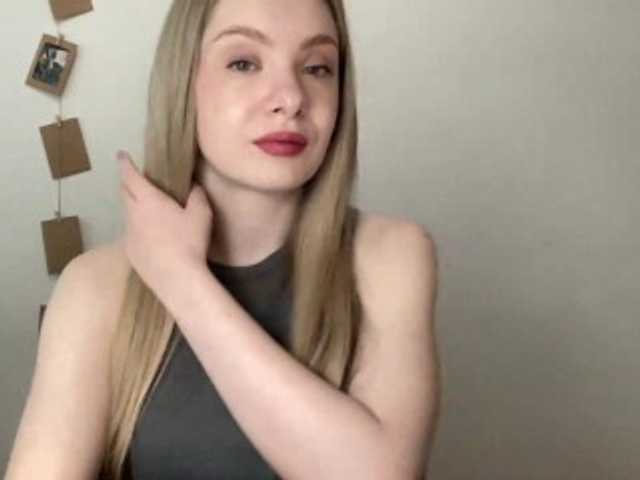 Polishangel222, live now on BongaCams
