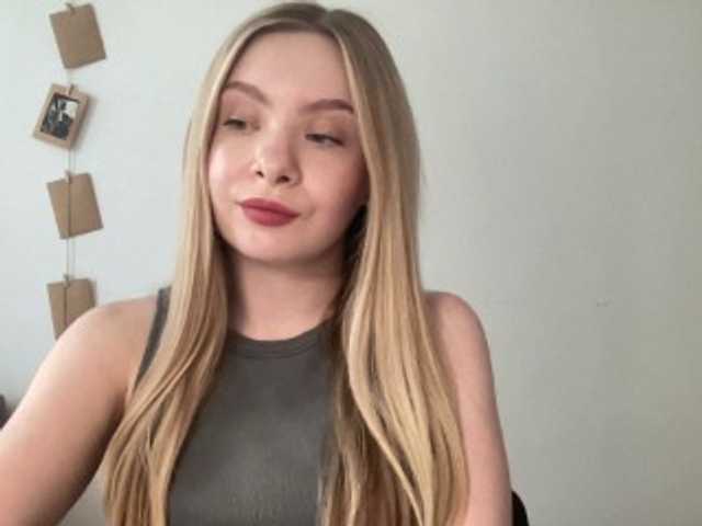 Polishangel222 live cam on BongaCams