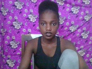 LovelyBlackGirl's Live Webcam