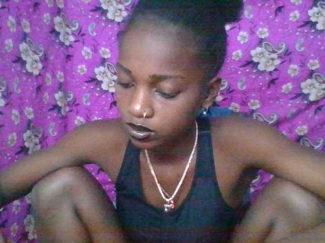 LovelyBlackGirl webcam