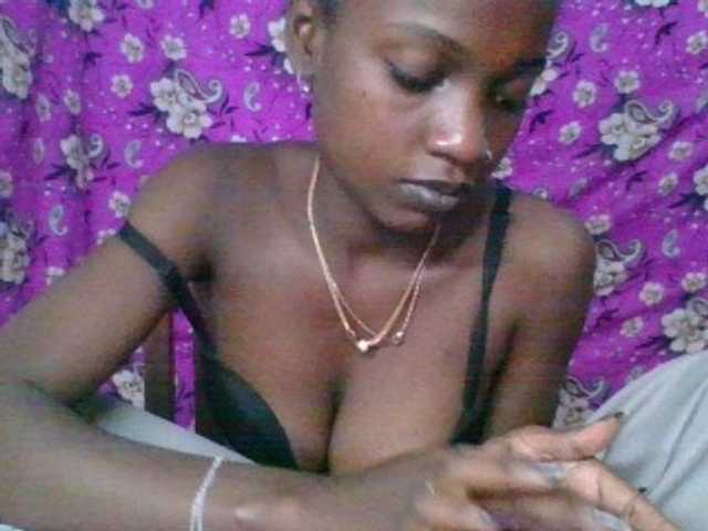 LovelyBlackGirl Live Cam and Statistics on UnifiedCams
