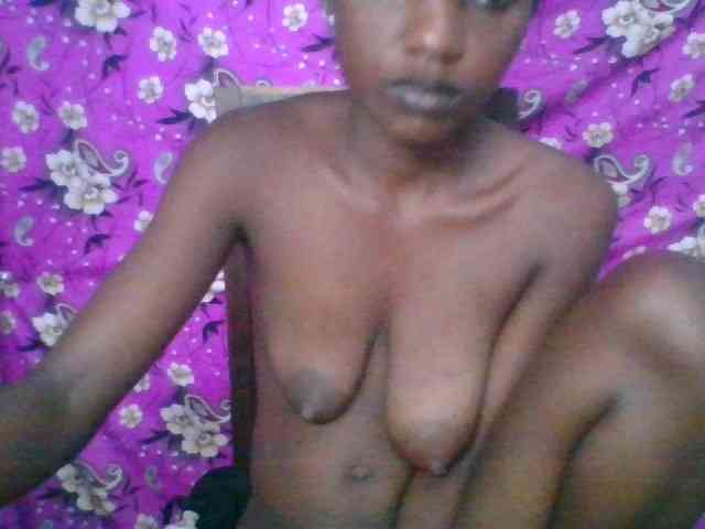 LovelyBlackGirl webcam