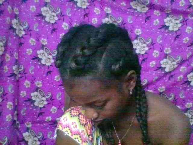 LovelyBlackGirl webcam