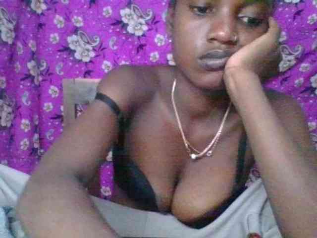 LovelyBlackGirl webcam